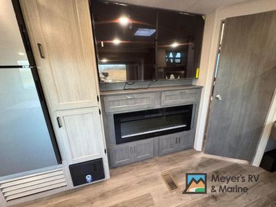 2026 Coachmen RV Catalina Legacy Edition - Photo 18