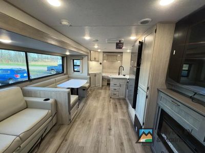 2026 Coachmen RV Catalina Legacy Edition - Photo 12