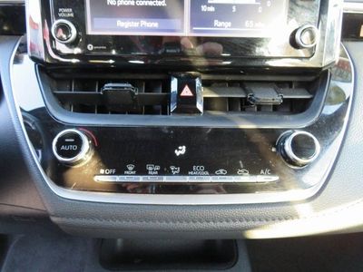 2022 Toyota COROLLA - Photo 25