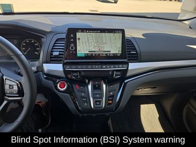 2026 Honda Odyssey Touring Auto - Photo 18