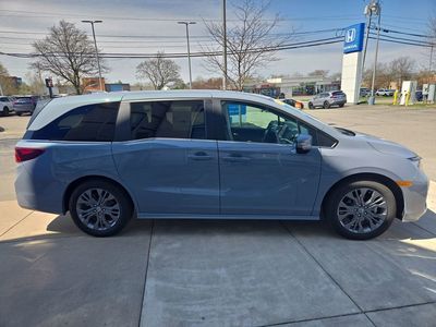 2026 Honda Odyssey Touring Auto - Photo 3