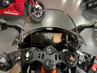 2026 KTM 990 RC R - Photo 8