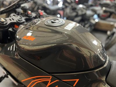 2026 KTM 990 RC R - Photo 22