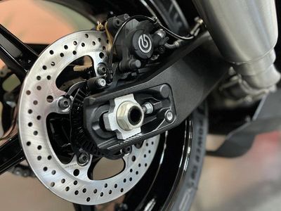 2026 KTM 990 RC R - Photo 19