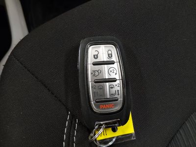 2024 Chrysler Voyager - Photo 15