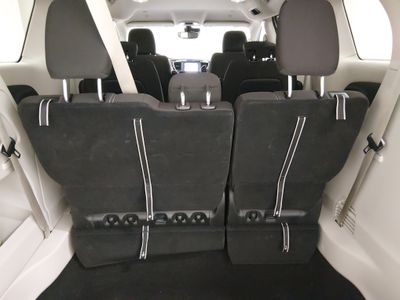 2024 Chrysler Voyager - Photo 11