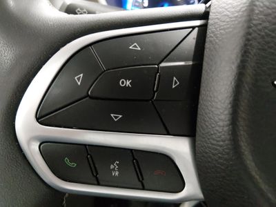 2024 Chrysler Voyager - Photo 17