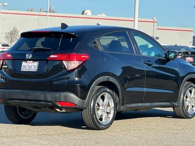 2017 Honda HR-V - Photo 2