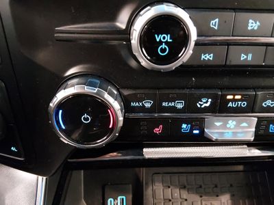 2023 Ford F-150 — photo 19 view