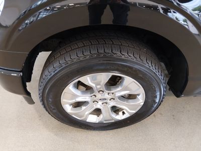 2023 Ford F-150 — photo 10 view