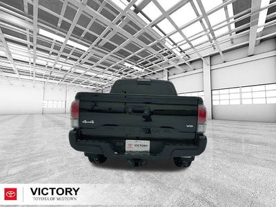 2021 Toyota Tacoma - Photo 4
