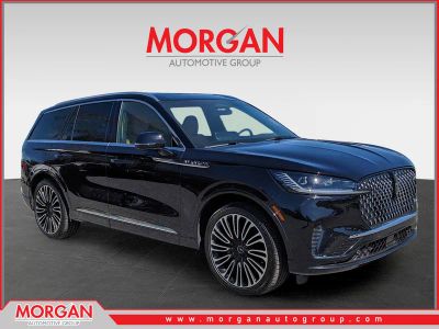 2025 Lincoln Aviator Black Label in Black — front three-quarter view