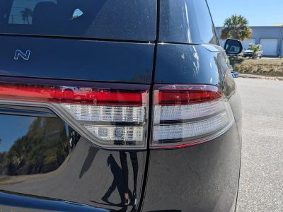 2025 Lincoln Aviator — photo 11 view