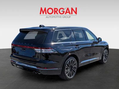 2025 Lincoln Aviator — photo 8 view