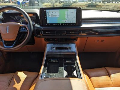2025 Lincoln Aviator — photo 17 view
