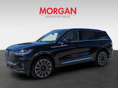 2025 Lincoln Aviator — interior view