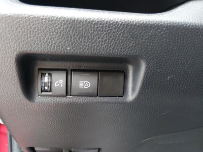 2023 Toyota RAV4 - Photo 13