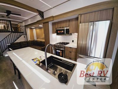 2025 Forest River RV Wildwood Grand Lodge - Photo 12