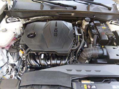 2025 Hyundai Sonata - Photo 9