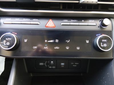 2025 Hyundai Sonata - Photo 18