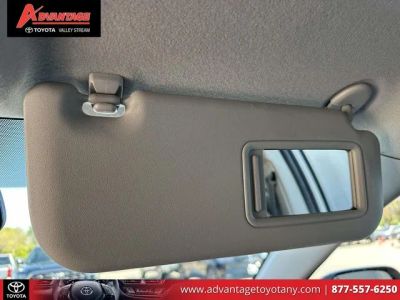 2013 Toyota Corolla - Photo 36