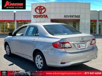 2013 Toyota Corolla - Photo 10