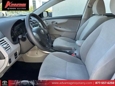 2013 Toyota Corolla - Photo 18