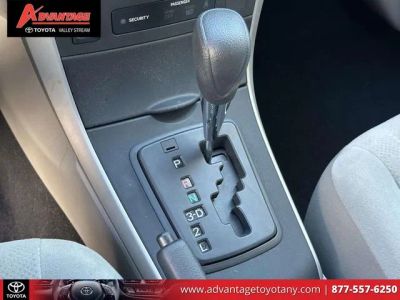 2013 Toyota Corolla - Photo 33