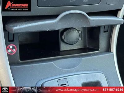 2013 Toyota Corolla - Photo 32