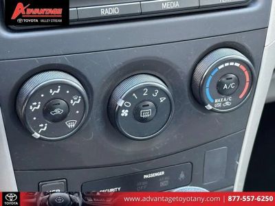2013 Toyota Corolla - Photo 30