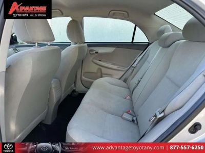 2013 Toyota Corolla - Photo 14