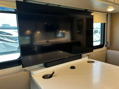 2026 Thor Motor Coach ARIA - Photo 17