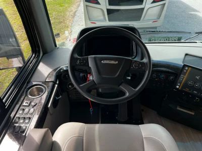 2026 Thor Motor Coach ARIA - Photo 2
