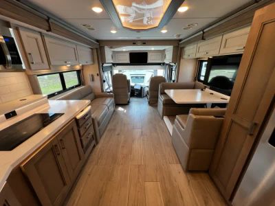 2026 Thor Motor Coach ARIA - Photo 3
