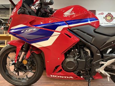 2025 Honda CBR500R - Photo 13