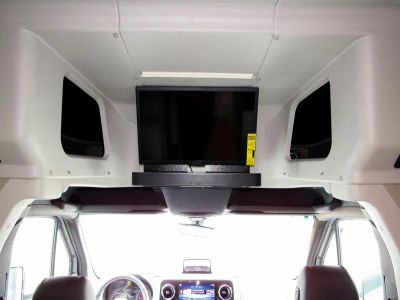 2026 Winnebago EKKO - Photo 14