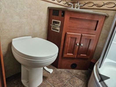 2013 Winnebago Vista - Photo 40