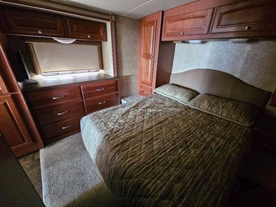 2013 Winnebago Vista - Photo 27