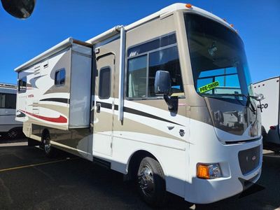 2013 Winnebago Vista - Photo 2