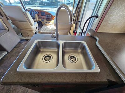 2013 Winnebago Vista - Photo 12