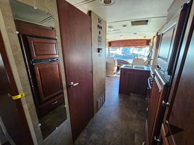 2013 Winnebago Vista - Photo 31