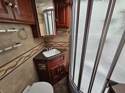 2013 Winnebago Vista - Photo 41