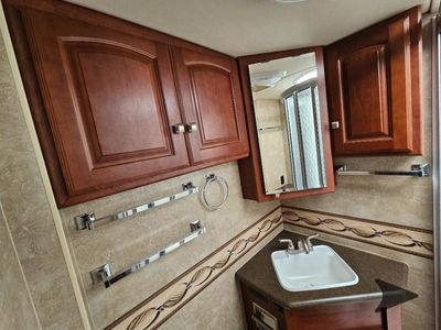 2013 Winnebago Vista - Photo 33