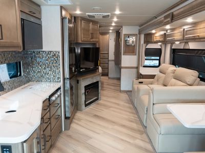 2026 Fleetwood BOUNDER - Photo 5