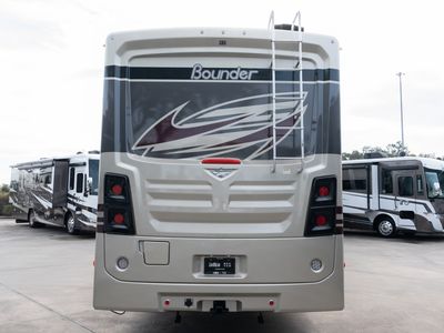 2026 Fleetwood BOUNDER - Photo 28