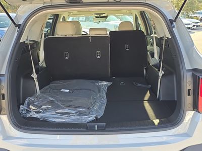 2026 Kia Sorento — photo 12 view