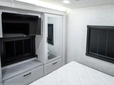2025 Entegra Coach Vision XL - Photo 28