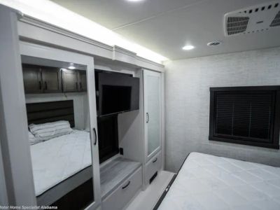 2025 Entegra Coach Vision XL - Photo 24