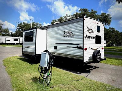 2018 Jayco Jay Flight SLX — rear three-quarter view