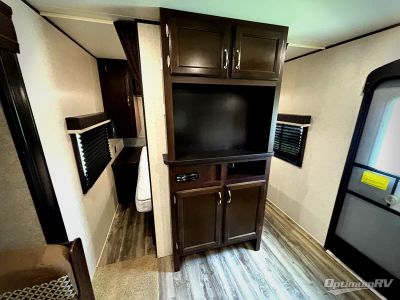 2018 Jayco Jay Flight SLX — photo 8 view